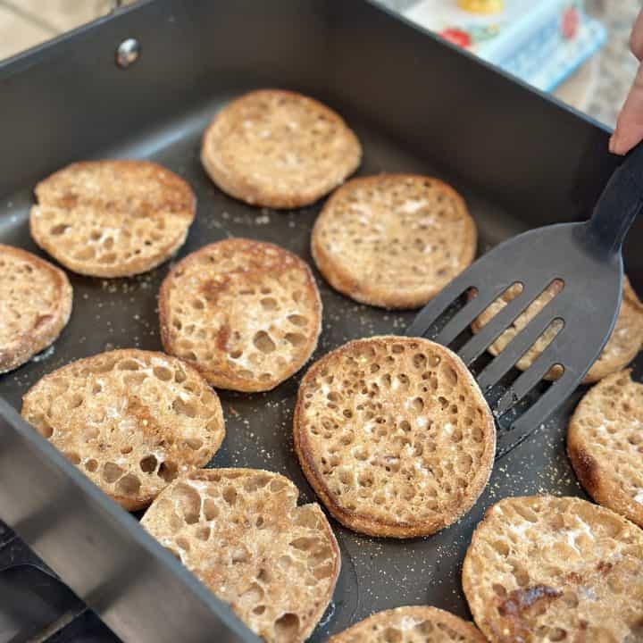 Sausage Egg and Cheese Breakfast Sandwich (Starbucks Copycat) Dinner