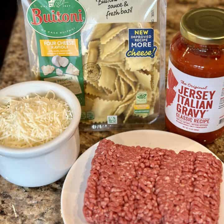 Easy Beef Ravioli Bake - Dinner in 321