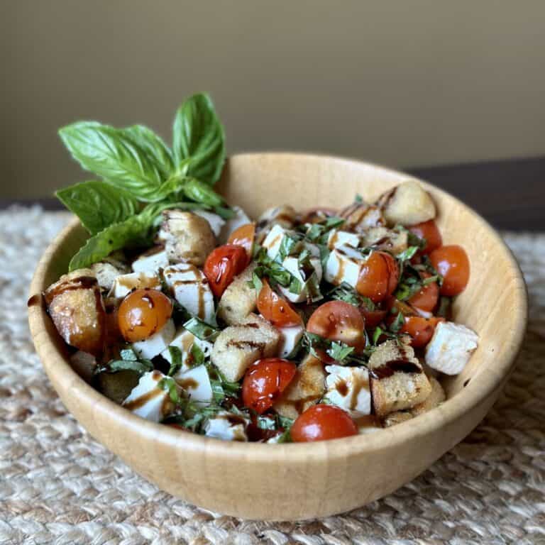 Caprese Panzanella Salad - Dinner in 321