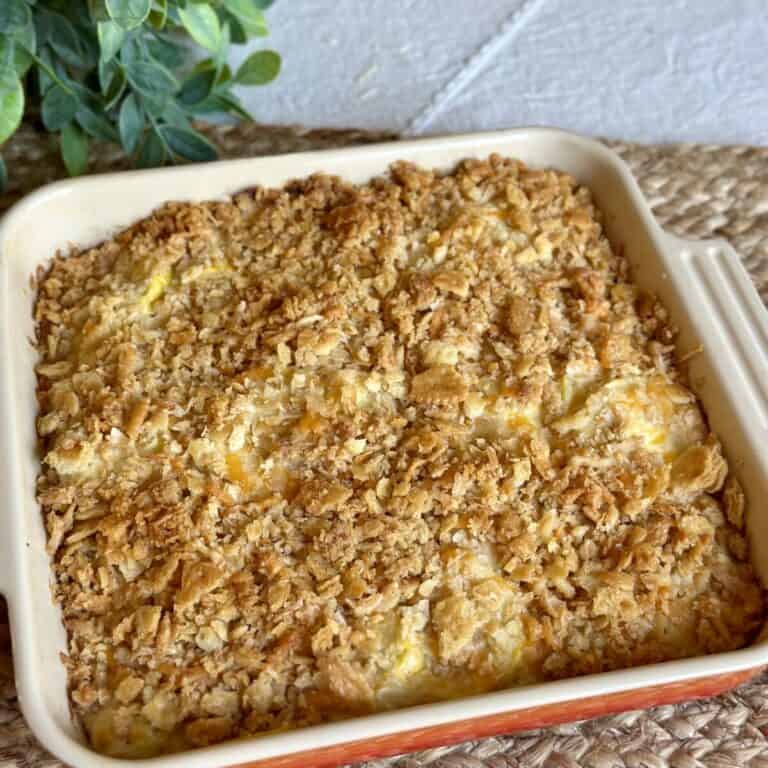 Old Fashioned Easy Squash Casserole - Dinner in 321