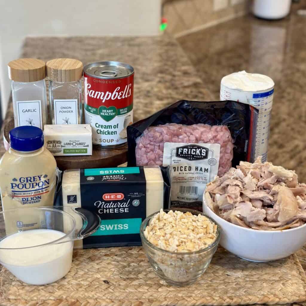 The ingredients to make chicken cordon bleu casserole.